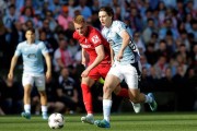 随着24岁日本球星2球+比分6-1，德甲第8横扫西甲第6，进欧联4强